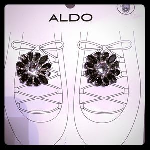 Shoe Rhinestone from Aldo. Never been used!